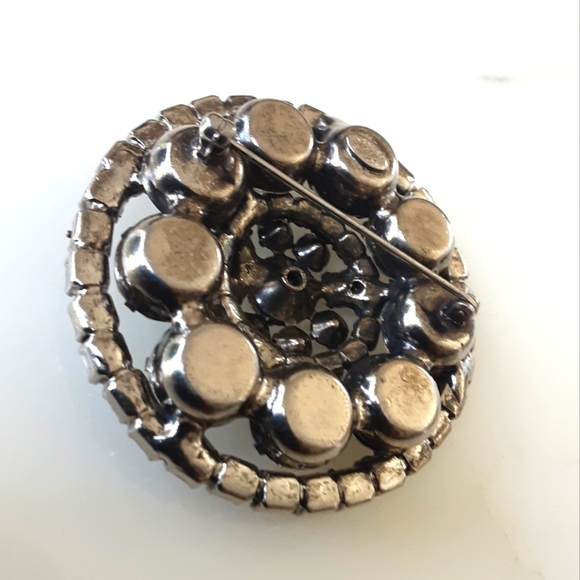 VTG KRAMER Sparkling 2-Tone Smokey Gray and Clear Rhinestone Silver Tone Brooch - Picture 5 of 6
